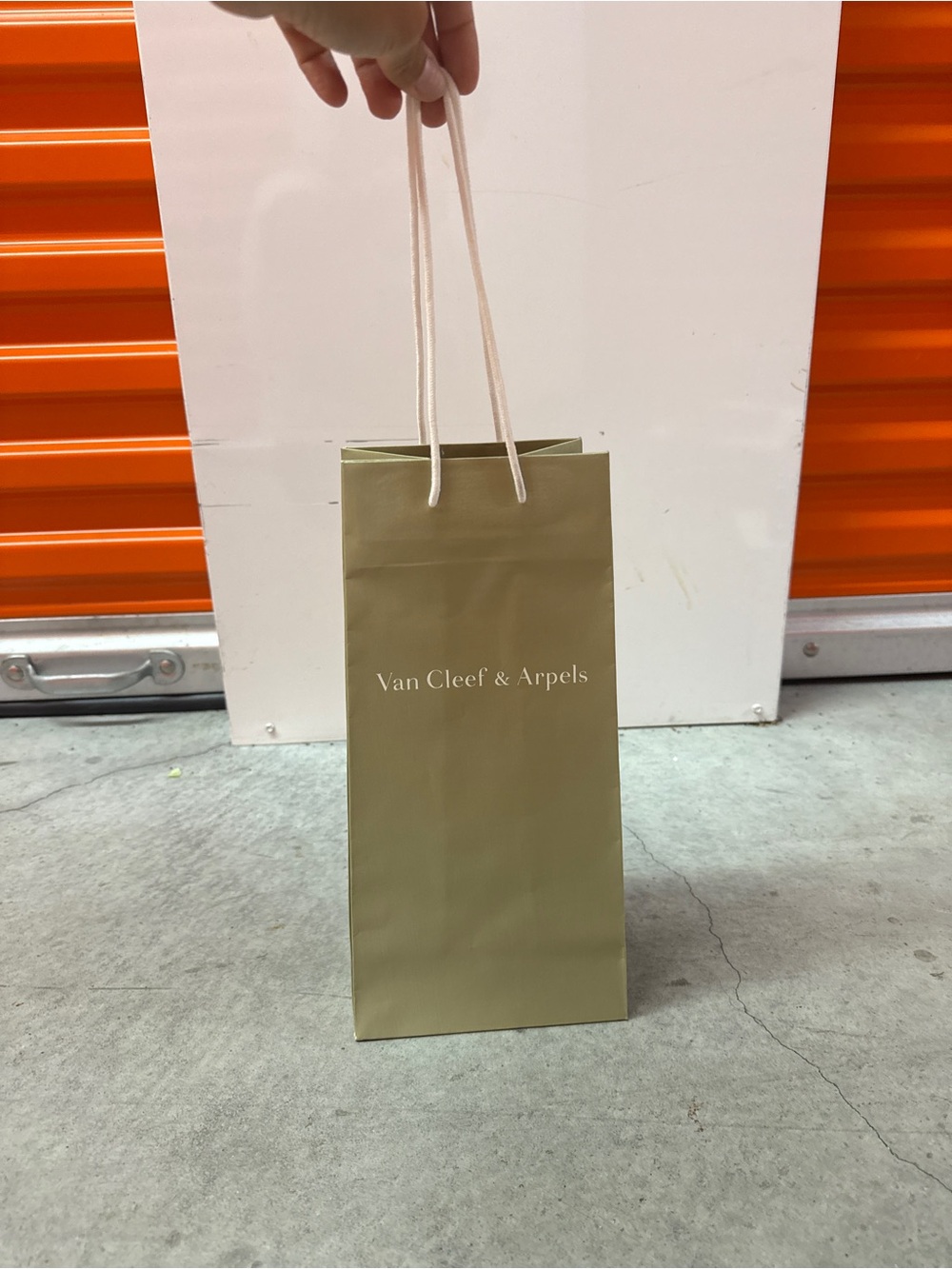 Van Cleef & Arpels VCA Designer Shopping Gift Bag – Olive Green